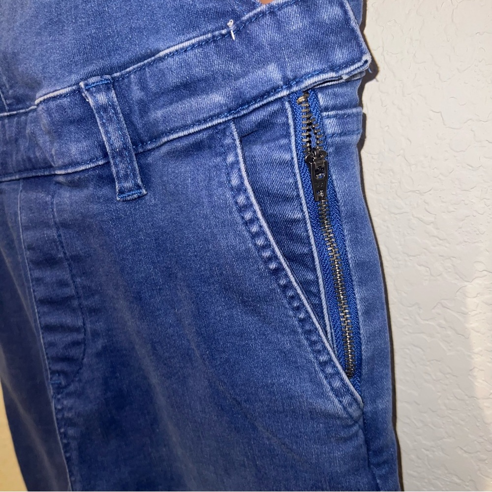 Volcom Brand Denim Banjo Overalls - Picture 6 of 12